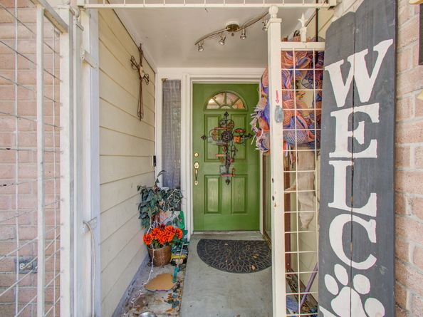 4019 Brookhead Trail, Houston TX 77066