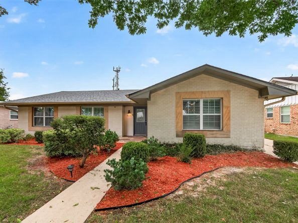 5511 Lymbar Drive, Houston TX 77096