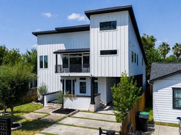 4041 Castor Street, Houston TX 77022