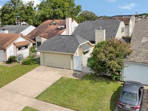 11878 Fairpoint Drive, Houston TX 77099