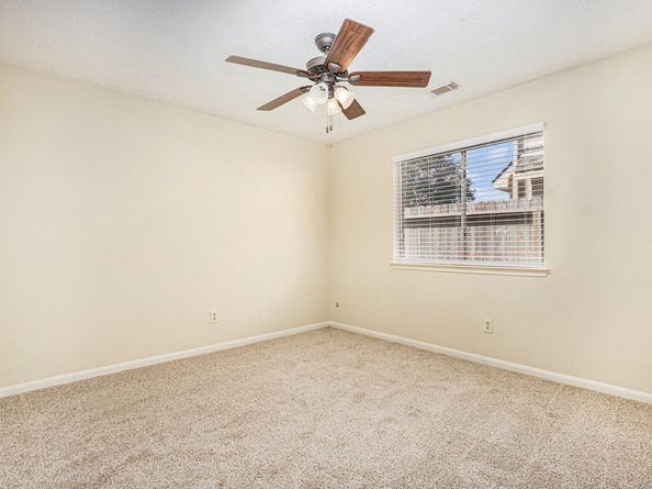 4303 Alysheba, Friendswood TX 77546