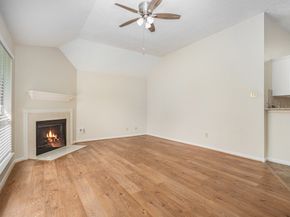 4303 Alysheba, Friendswood TX 77546