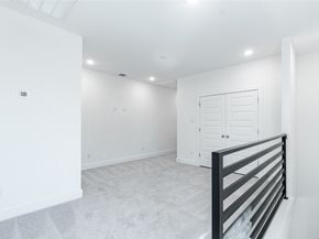 610 E 41st Street A  B, Houston TX 77022