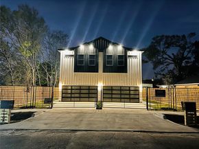 610 E 41st Street A  B, Houston TX 77022