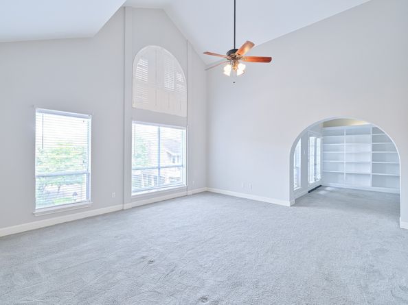 4720 Post Oak Timber 23, Houston TX 77056