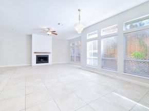 4720 Post Oak Timber 23, Houston TX 77056