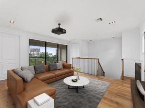 1304 Castle Court A, Houston TX 77006