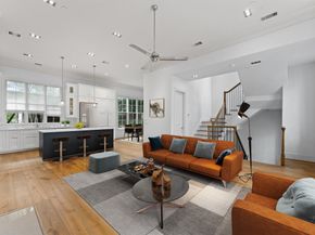 1304 Castle Court A, Houston TX 77006