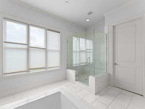1304 Castle Court A, Houston TX 77006