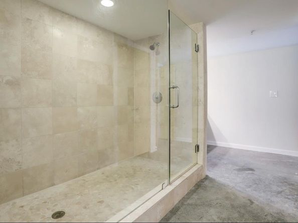 2000 Bagby Street 9420, Houston TX 77002