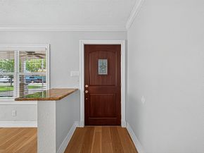 1609 Cheshire Lane, Houston TX 77018