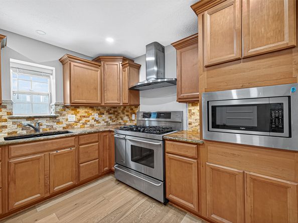 1609 Cheshire Lane, Houston TX 77018