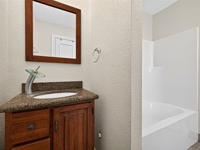 1609 Cheshire Lane, Houston TX 77018