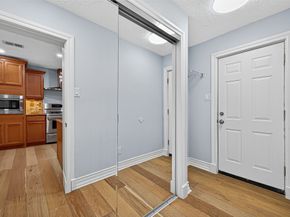 1609 Cheshire Lane, Houston TX 77018