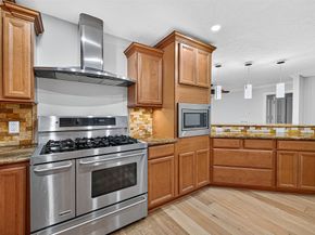 1609 Cheshire Lane, Houston TX 77018