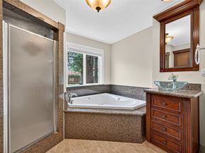 1609 Cheshire Lane, Houston TX 77018