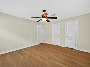 1609 Cheshire Lane, Houston TX 77018