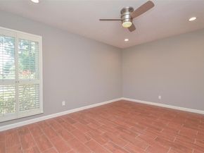 4914 Glenmeadow Drive, Houston TX 77096