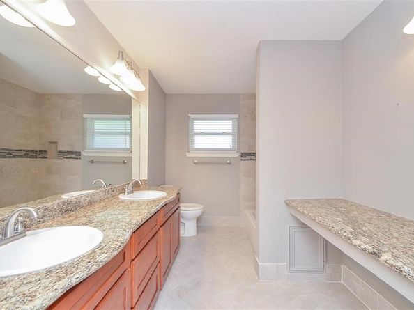 4914 Glenmeadow Drive, Houston TX 77096