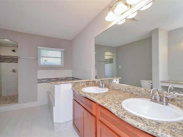 4914 Glenmeadow Drive, Houston TX 77096