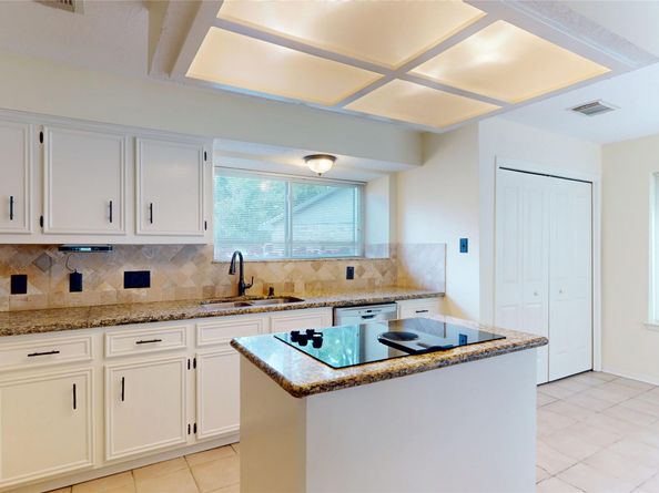 3330 Lake Stream Drive, Houston TX 77339