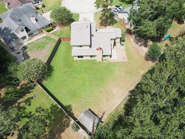 3330 Lake Stream Drive, Houston TX 77339