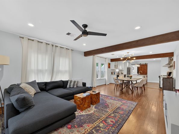 4215 Dallas Street, Houston TX 77023
