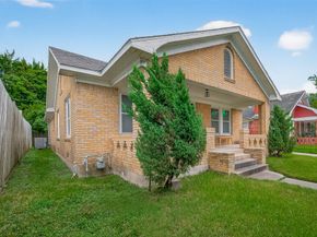 4215 Dallas Street, Houston TX 77023