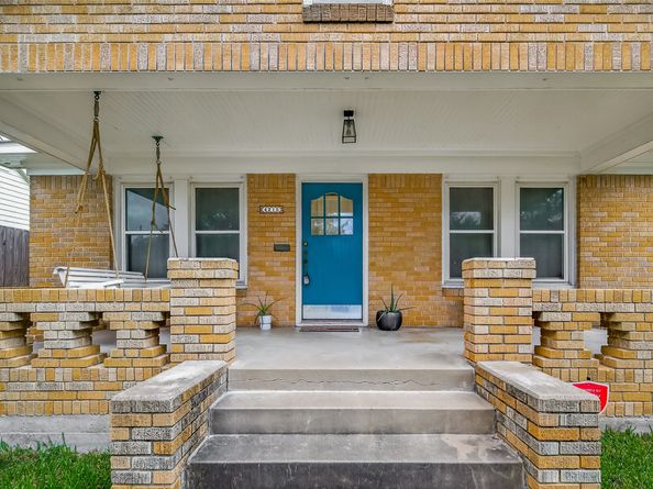 4215 Dallas Street, Houston TX 77023