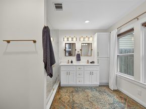 4215 Dallas Street, Houston TX 77023