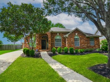 1430 Sunclair Park Lane