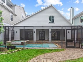1024 Waverly Street, Houston TX 77008