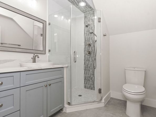 1024 Waverly Street, Houston TX 77008