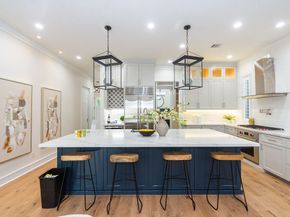 1024 Waverly Street, Houston TX 77008