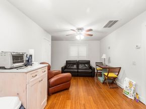 1024 Waverly Street, Houston TX 77008
