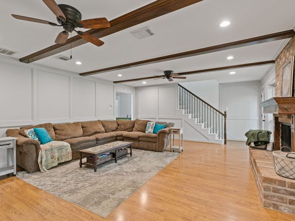 11731 Glenway Drive, Houston TX 77070