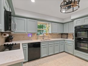 11731 Glenway Drive, Houston TX 77070
