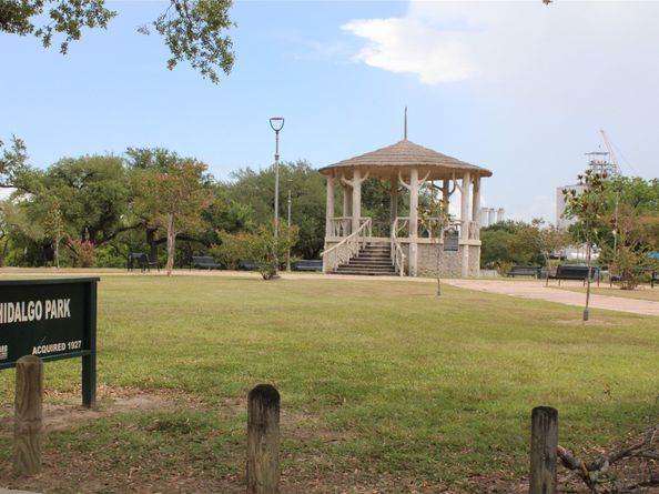 7120 Avenue O, Houston TX 77011