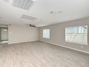 7120 Avenue O, Houston TX 77011