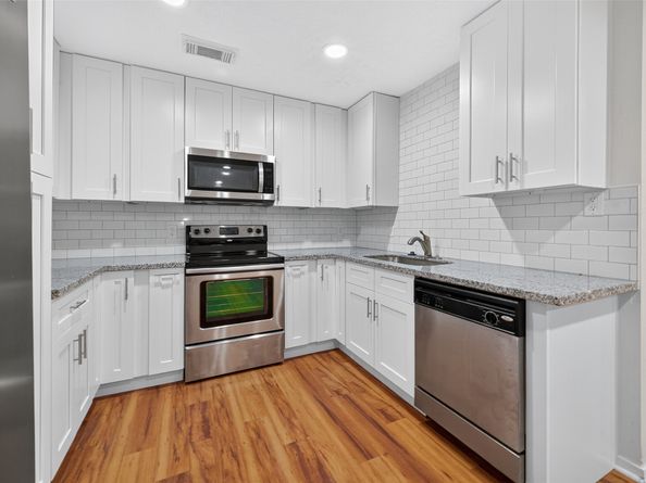 918 Gilpin Street, Houston TX 77034