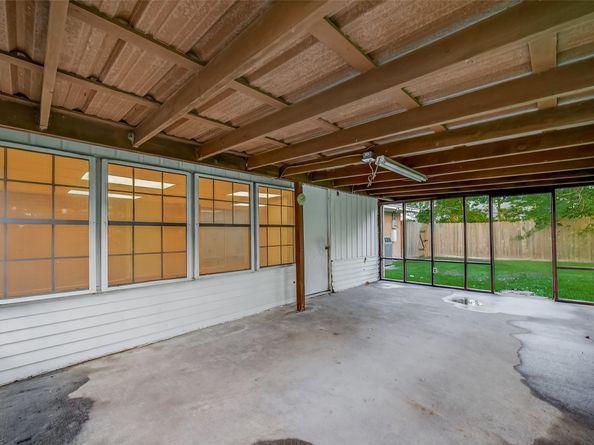 918 Gilpin Street, Houston TX 77034