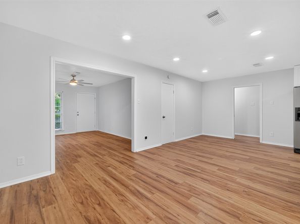 918 Gilpin Street, Houston TX 77034