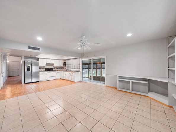 7326 El Cresta, Houston TX 77083