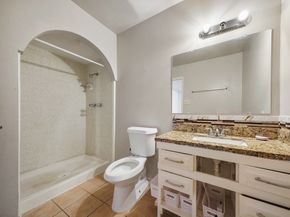 7326 El Cresta, Houston TX 77083
