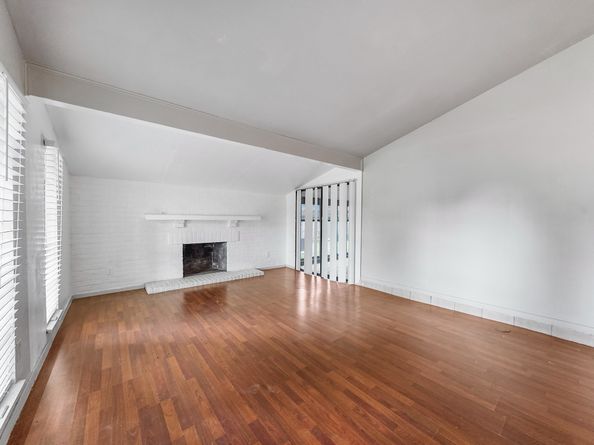 7326 El Cresta, Houston TX 77083