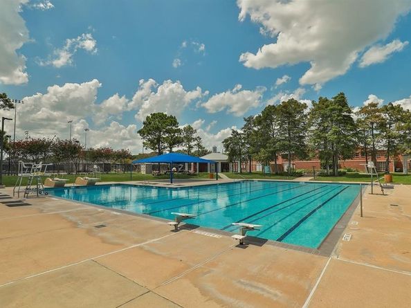 15318 Redbud Berry Way, Cypress TX 77433
