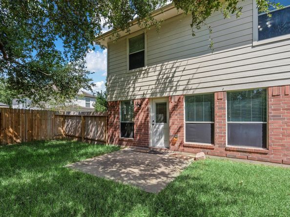 15318 Redbud Berry Way, Cypress TX 77433