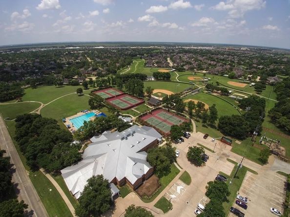 15318 Redbud Berry Way, Cypress TX 77433