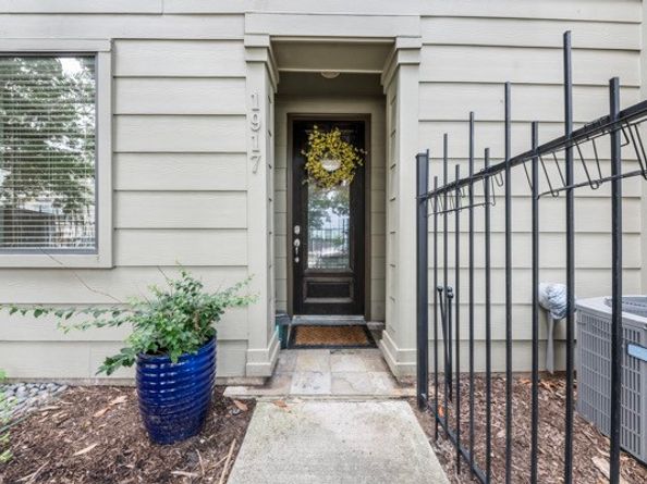 1917 Summer Street, Houston TX 77007