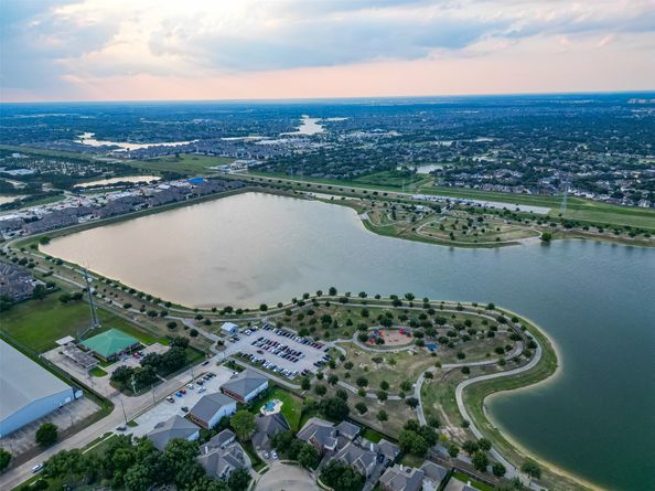 17514 Raven Canyon Lane, Houston TX 77095